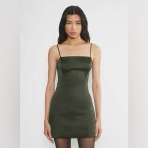 Aritzia Sunday Best Shimmer Satin Dress NWT , sz : 00